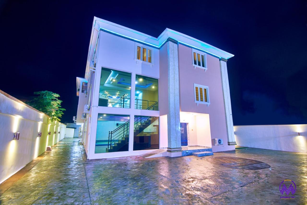 Ogombo Double M Exquisite Suites And Lounge Lekki מראה חיצוני תמונה